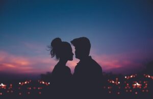 There is always incomplete love in marriage, and there are always quarrels There is always incomplete love in marriage, and there are always quarrels