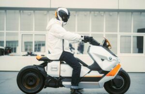 BMW introduces the BMW CE 04 Electric Scooter Concept BMW introduces the CE 04 electric scooter concept: low center of gravity, looks like the C 400