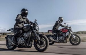 Honda CB1000R 2021 Black Edition Honda CB1000R 2021 debuted with some exterior changes, adding "Black Edition"