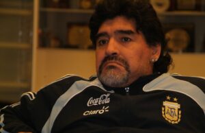 Maradona Dies, Soccer World Grieves Maradona Dies, Soccer World Grieves