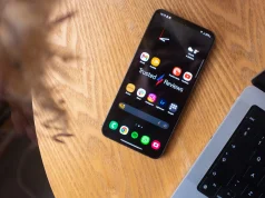 Android 15 Blasts Off: Satellite Messaging and Foldable App Love in Latest Update Android 15 Blasts Off: Satellite Messaging and Foldable App Love in Latest Update